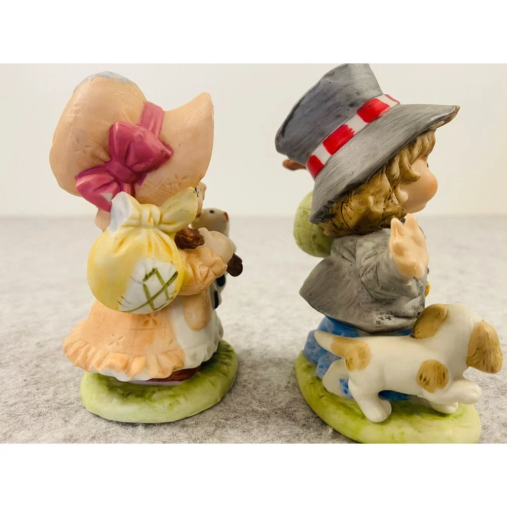 HOMCO Hobo‎ Boy & Girl Porcelain Figurines #1460 Set of 2 VINTAGE